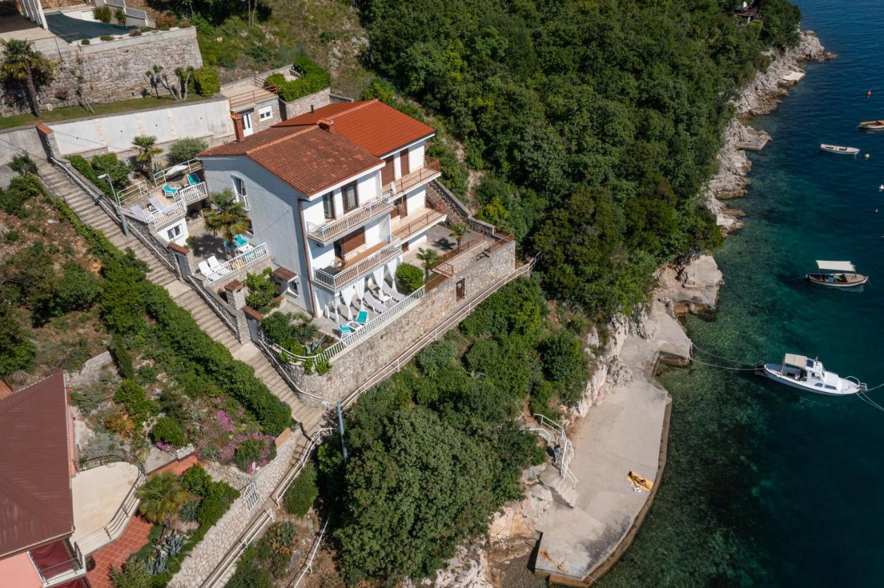 Apartments Viky Kraljevica Exterior photo